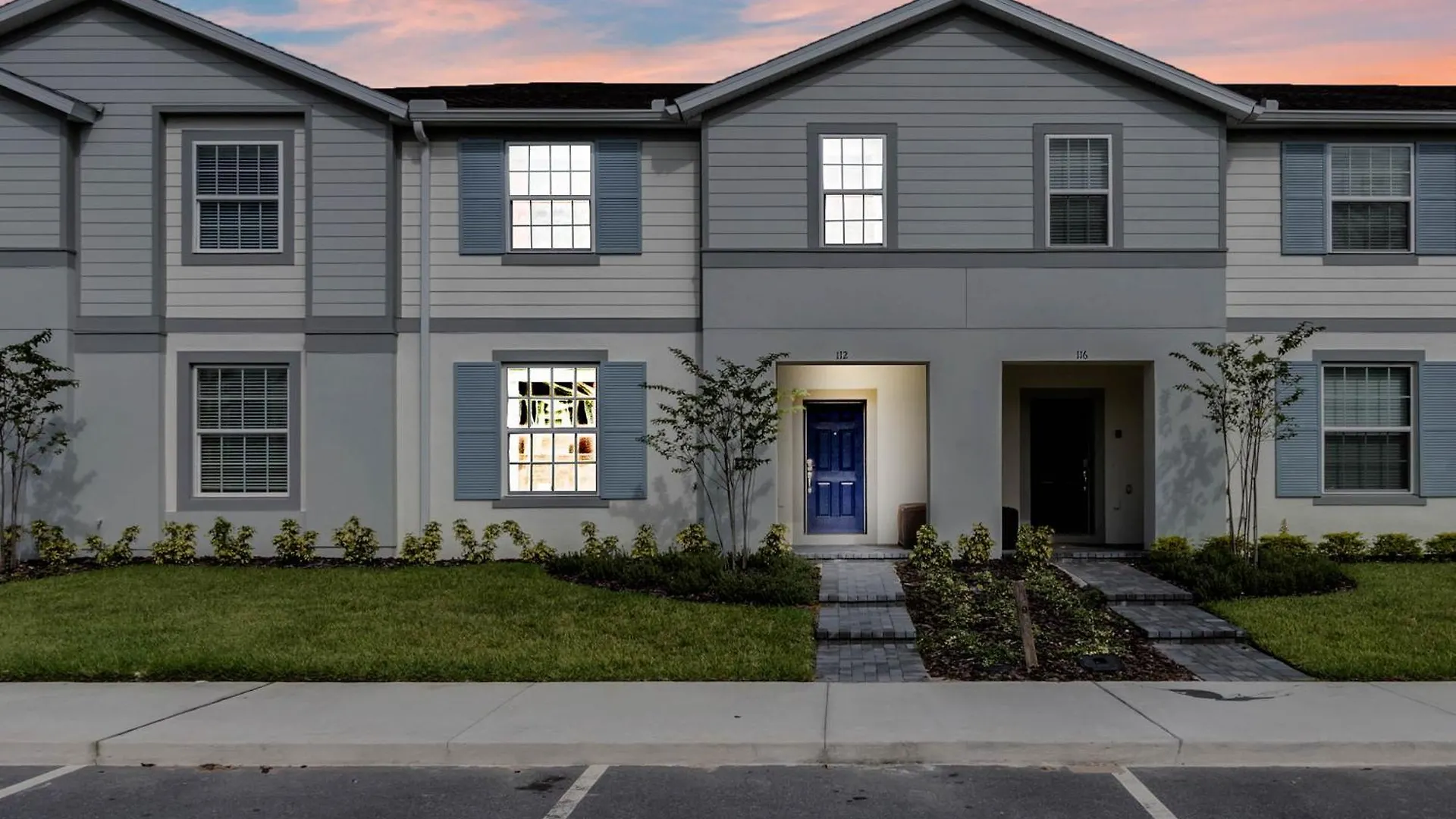 5 Bedroom-4 Bathroom Windsor Island 112 Jw Davenport Holiday home