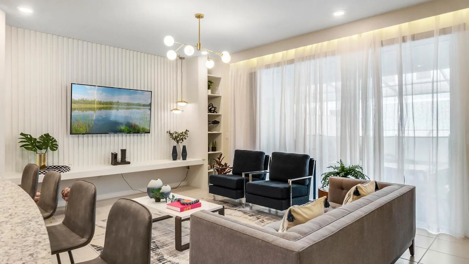 Holiday home 5 Bedroom-4 Bathroom Windsor Island 112 Jw Davenport United States